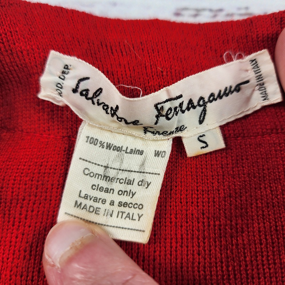 Salvatore Ferragamo Cardigan Sweater Womens S Red 100% Wool Knit Vintage Italy - Picture 2 of 6